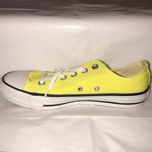 💛BEST OFFER💛 Yellow converse